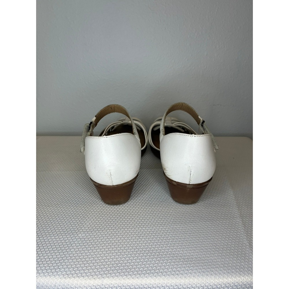 Women's White Comfort Sandals Size 6.5 - Picture 2 of 6